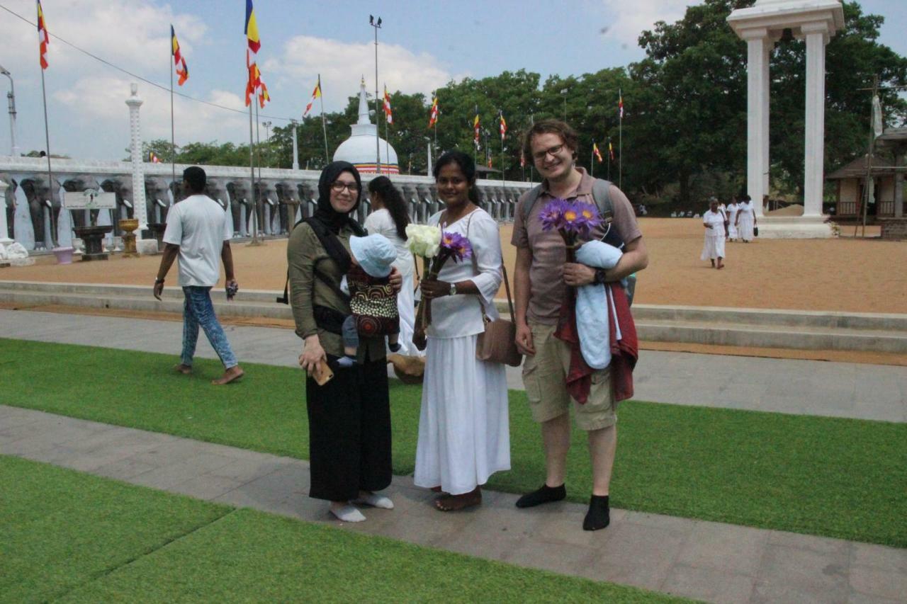 Miheen Hotel & Resort - Anuradhapura Mihintale Dış mekan fotoğraf
